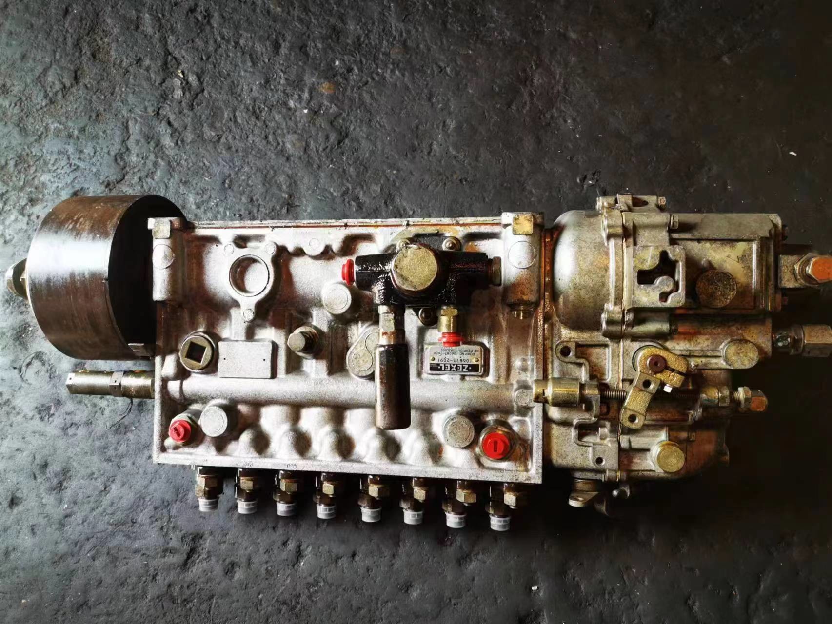 USED FUSO 8DC9 ENGINE PARTS INJECTOR PUMP